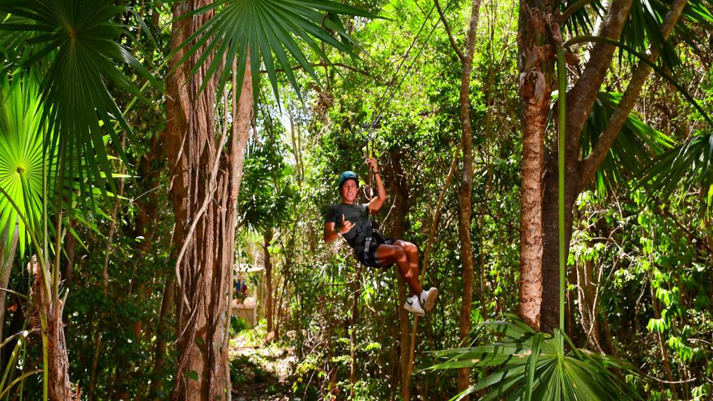 Visit to Rio Secreto the mayan underworld with Transportation - Image 4